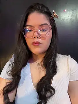 GabrielleMarsh1 online show from December 5, 2025, 4:21 am