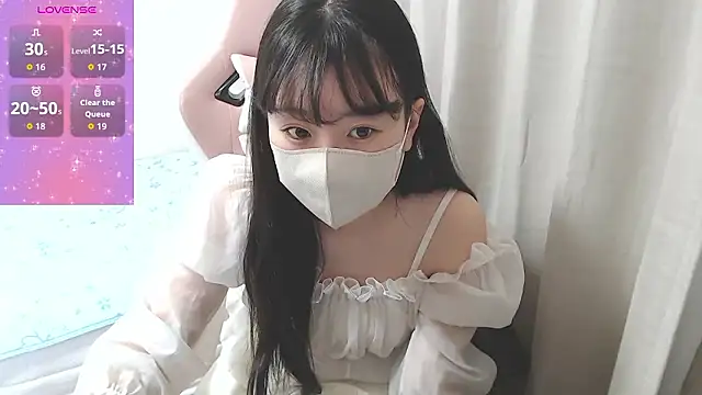 Snapshot of hinako08 chatting on November 14, 2025, 1:37 am hinako08 online show from November 14, 2025, 1:37 am