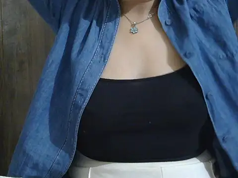 Hot Meadow online show from November 22, 2025, 6:40 pm