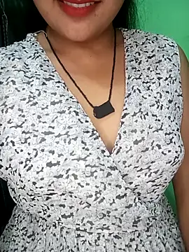 Rashmi 011 online show from October 26, 2025, 7:36 am