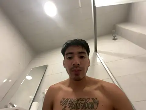 Snapshot of giooo5828 chatting on November 10, 2025, 2:32 am giooo5828 online show from November 10, 2025, 2:32 am