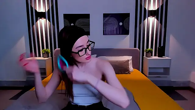 Snapshot of Olivia_Grantt chatting on November 14, 2025, 1:04 am Olivia Grantt online show from November 14, 2025, 1:04 am