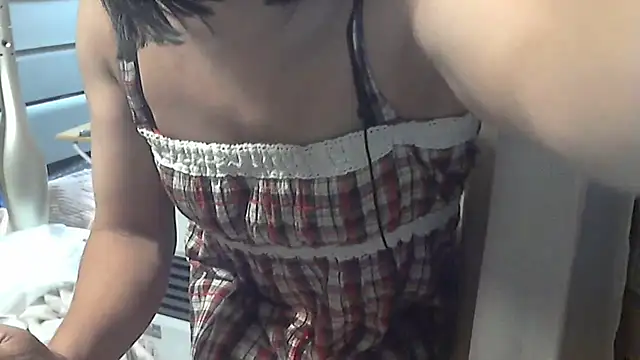 nao4847 online show from October 8, 2025, 11:52 am