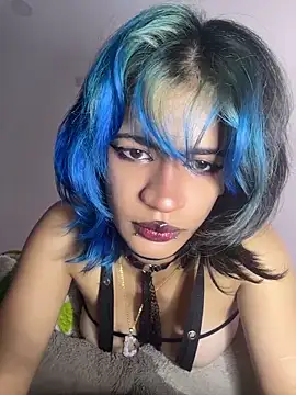 sukulaurens online show from April 22, 2026, 8:21 pm