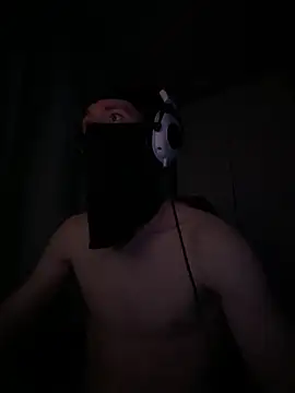 Snapshot of suicdemask chatting on November 18, 2025, 9:52 pm suicdemask online show from November 18, 2025, 9:52 pm