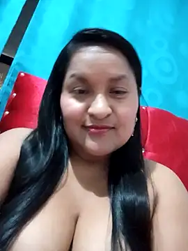 lucia00xx online show from November 17, 2025, 1:44 am