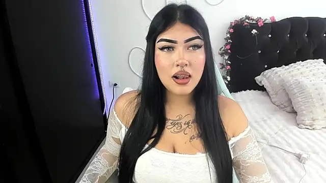 Snapshot of hollycute__ chatting on April 1, 2026, 4:26 pm hollycute online show from April 1, 2026, 4:26 pm