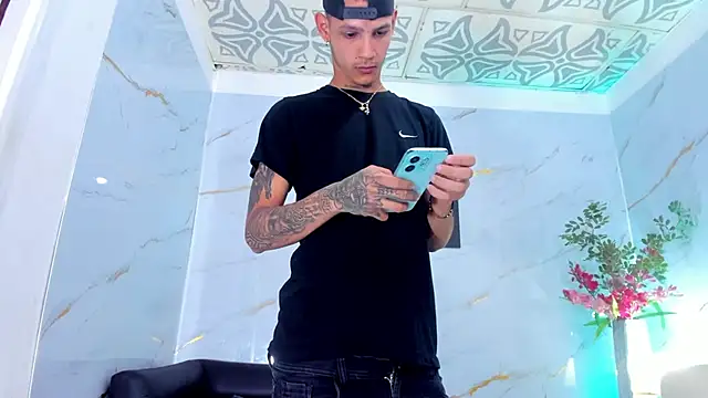 Justin rain online show from October 8, 2025, 7:55 pm