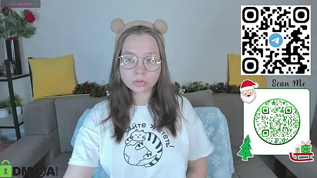 Nuura Moore online show from January 6, 2026, 1:09 am