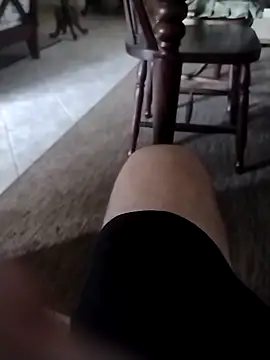 tatatoooooo online show from February 7, 2026, 2:21 pm