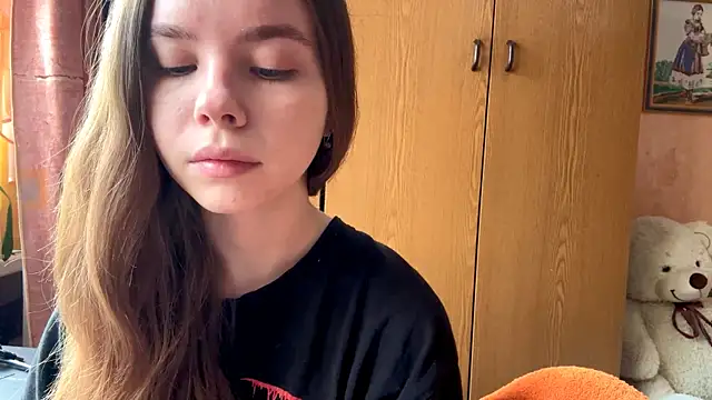 EhtelBiondi online show from January 11, 2026, 8:08 am