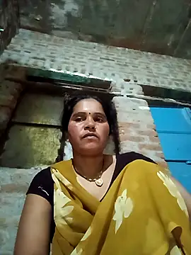 Snapshot of Nm_sanjna chatting on June 17, 2026, 10:54 pm Nm sanjna online show from June 17, 2026, 10:54 pm