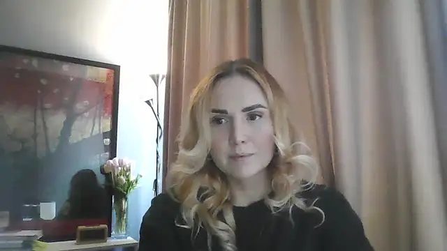 Xorinaya online show from February 1, 2026, 9:52 am