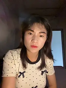 Mylinh- online show from October 7, 2025, 2:42 am