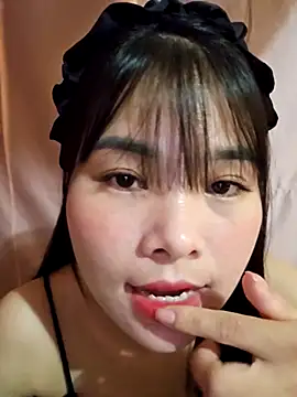 Mylove-here online show from October 15, 2025, 6:57 am