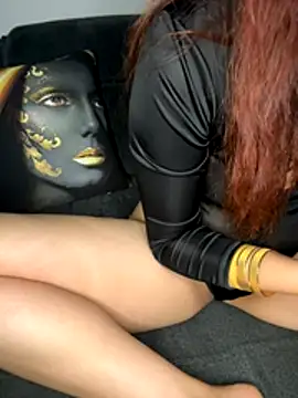 Teengirlmiaa online show from November 10, 2025, 6:40 pm