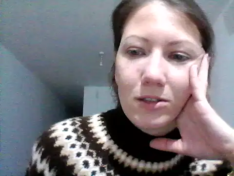 Snapshot of Karivane chatting on March 16, 2026, 8:46 pm Karivane online show from March 16, 2026, 8:46 pm