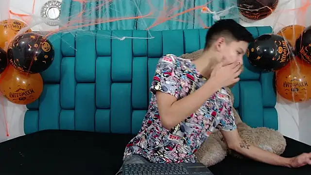 Brian hot online show from October 25, 2025, 12:02 pm