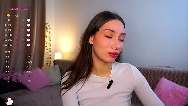 MissyHuf online show from March 15, 2026, 8:53 am