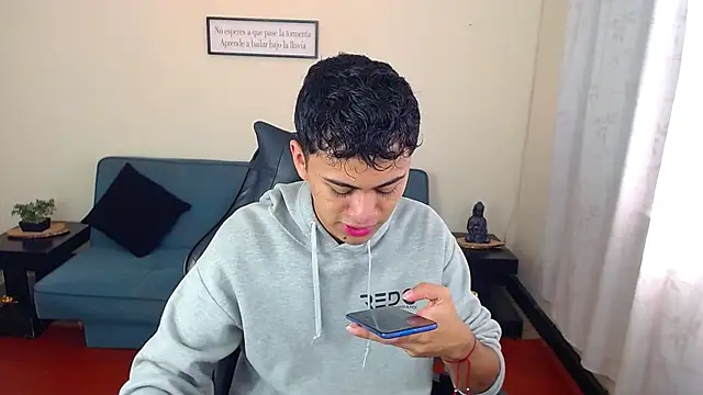 Alancum7 online show from December 19, 2025, 12:56 pm