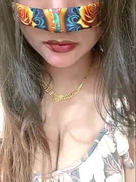 Beauty Queen Soniya online show from April 22, 2026, 2:40 pm
