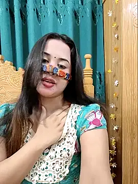 Beauty Queen Soniya online show from May 3, 2026, 11:49 am