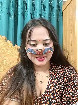 Beauty Queen Soniya online show from May 15, 2026, 7:59 am