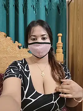 Beauty Queen Soniya online show from June 18, 2026, 9:14 am