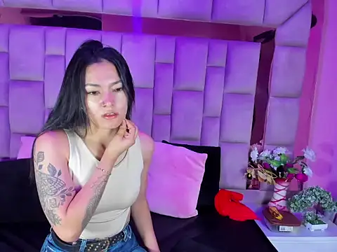 Gisell Squirt  online show from January 13, 2026, 12:32 pm