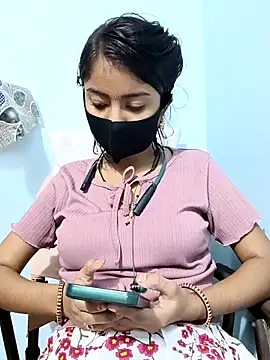 Payal G online show from November 4, 2025, 4:11 am