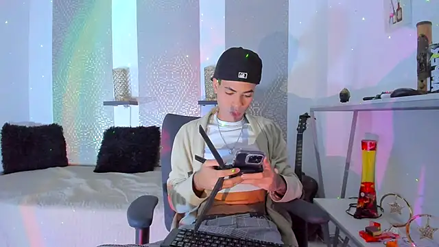 Snapshot of JacobBlackwell_ chatting on October 30, 2025, 7:36 pm JacobBlackwell online show from October 30, 2025, 7:36 pm