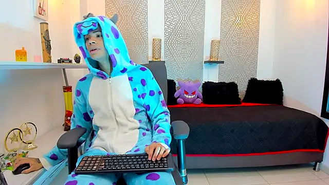 Snapshot of JacobBlackwell_ chatting on November 5, 2025, 7:25 pm JacobBlackwell online show from November 5, 2025, 7:25 pm