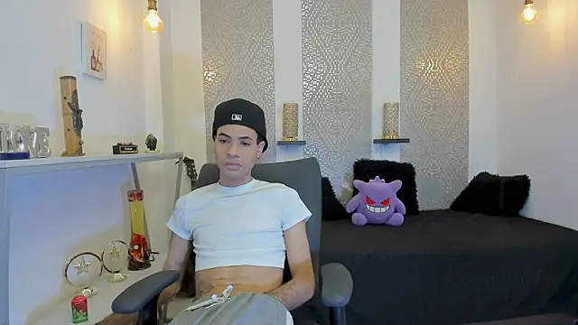 Snapshot of JacobBlackwell_ chatting on November 6, 2025, 7:26 pm JacobBlackwell online show from November 6, 2025, 7:26 pm