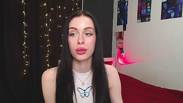 ariel is on vacation online show from October 14, 2025, 10:32 pm