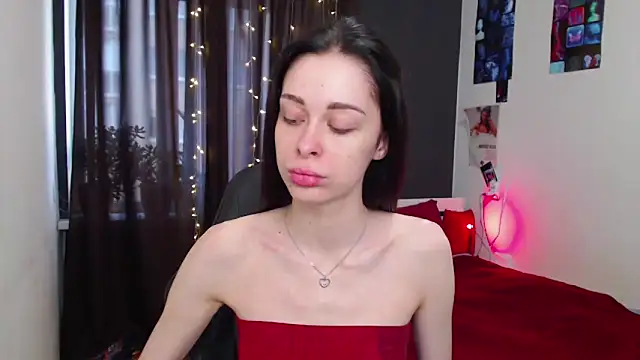 ariel is on vacation online show from November 4, 2025, 8:13 am