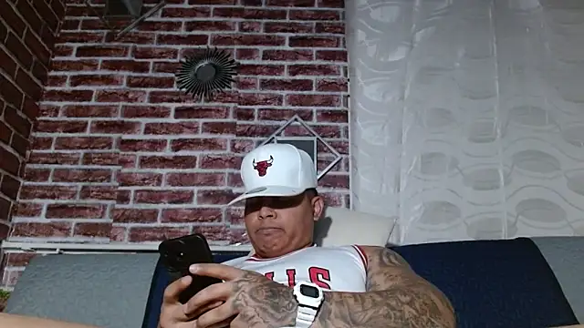 jordan bigcock  online show from June 15, 2026, 3:42 am