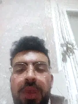 Snapshot of wakilos@xh chatting on March 5, 2026, 10:50 pm wakilosxh online show from March 5, 2026, 10:50 pm
