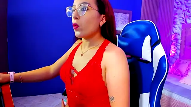 Snapshot of allison_mc chatting on November 12, 2025, 4:13 am allison mc online show from November 12, 2025, 4:13 am