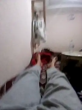 latarak321 online show from February 4, 2026, 7:20 pm