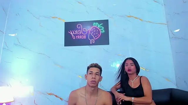 Little nicoll online show from January 18, 2026, 10:57 pm