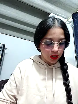 Snapshot of Eloisa_smith chatting on October 12, 2025, 4:55 am Eloisa smith online show from October 12, 2025, 4:55 am