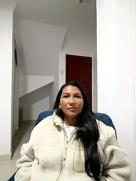 MarleenBrown online show from October 8, 2025, 11:02 pm