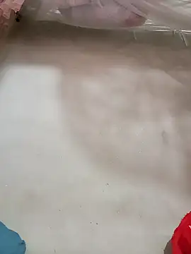 ladzy sexy online show from December 22, 2025, 6:32 am