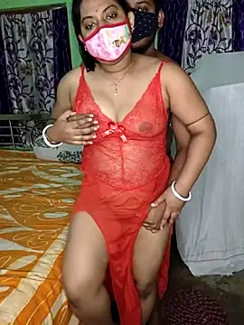 Snapshot of MAGGO-11 chatting on December 13, 2025, 7:53 pm MAGGO-11 online show from December 13, 2025, 7:53 pm