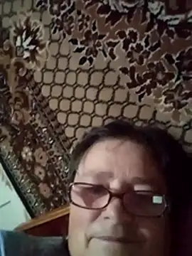 MilaCold5443 online show from December 3, 2025, 6:28 pm