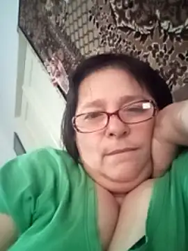 Snapshot of MilaCold5443 chatting on February 15, 2026, 10:14 am MilaCold5443 online show from February 15, 2026, 10:14 am