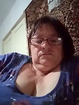 MilaCold5443 online show from April 28, 2026, 2:27 am