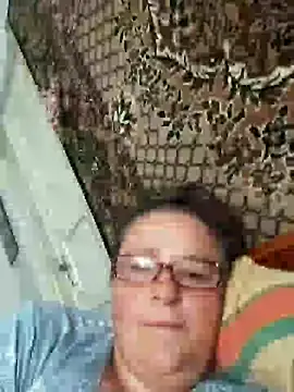 MilaCold5443 online show from August 3, 2026, 12:43 pm