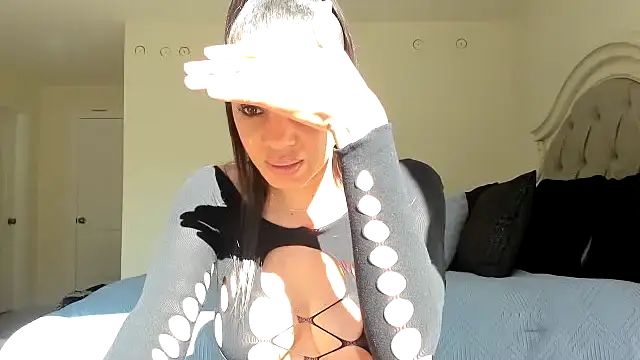 Myonnathegod online show from October 17, 2025, 3:14 pm