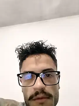 Testcam69 online show from February 3, 2026, 8:47 pm